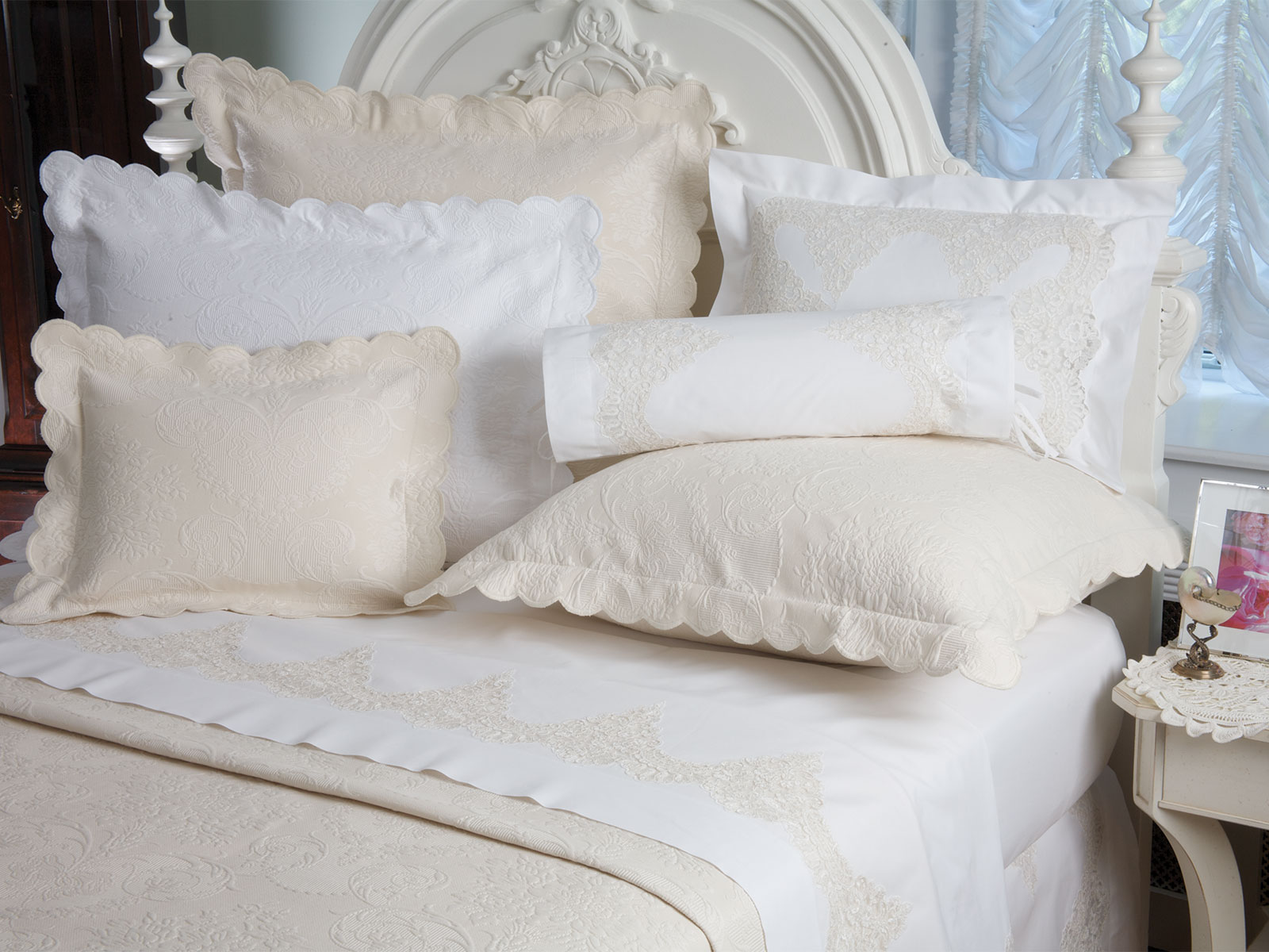 ivory lace bedding
