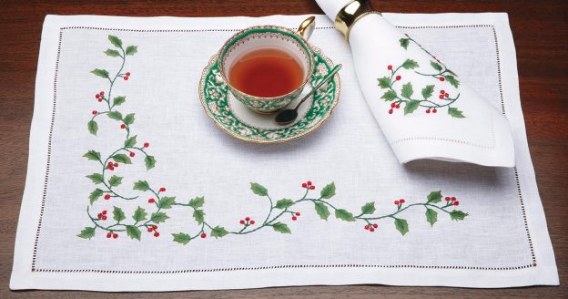 image of Christmas Holly placemat
