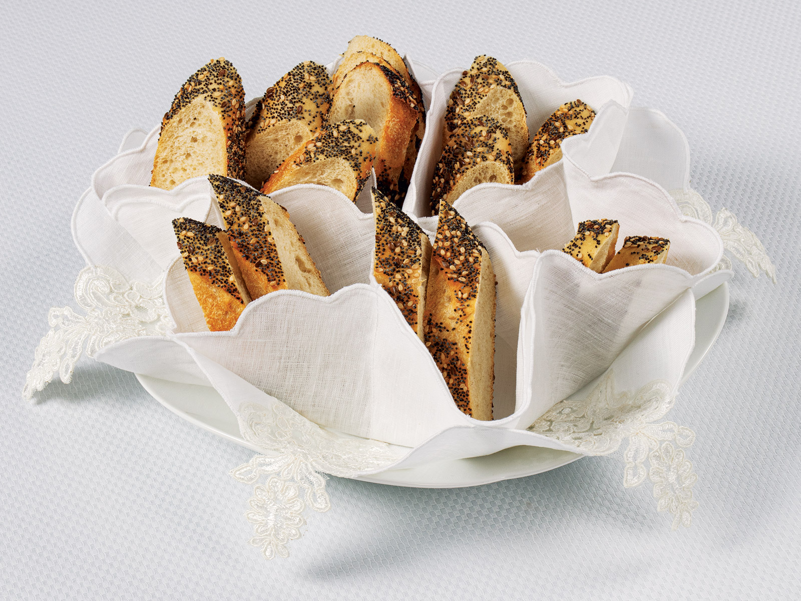Image of Rouleaux Bread Basket Liner