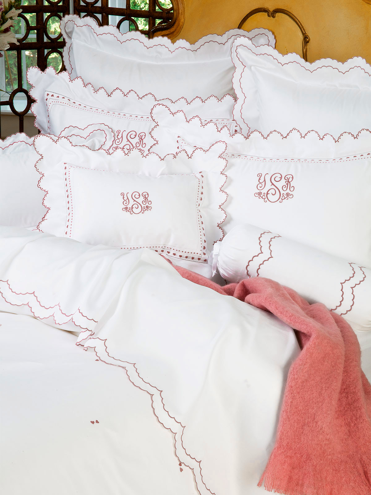Valentino - Luxury Bedding - Italian Bed Linens - Schweitzer Linen