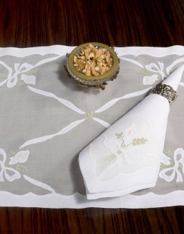 Lilyview Placemat Sets