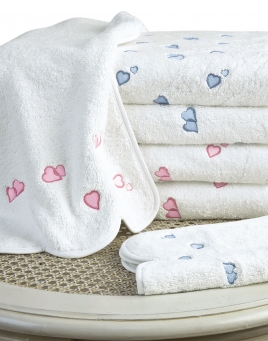 Lovable 21 Bath Collection