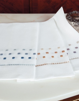 Trafalgar Square Guest Towels